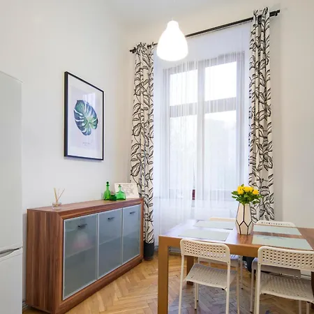 Wawelove Royal Spacious 2 Bedroom Apt 1 Min To Main Sq! * Cracovie