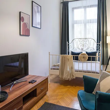 Appartement Wawelove Royal Spacious 2 Bedroom Apt 1 Min To Main Sq! *